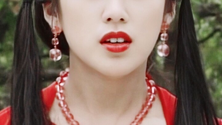 She and her childhood sweethearts, after filming this drama, they both retired from the entertainmen