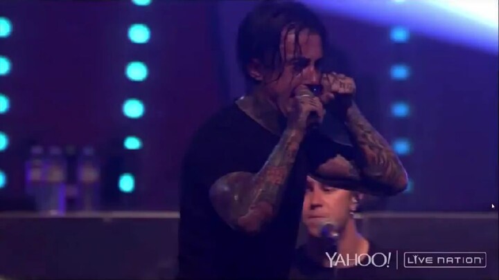 Falling Reverse - Bad Girls Club| Live at House of Blue 2015