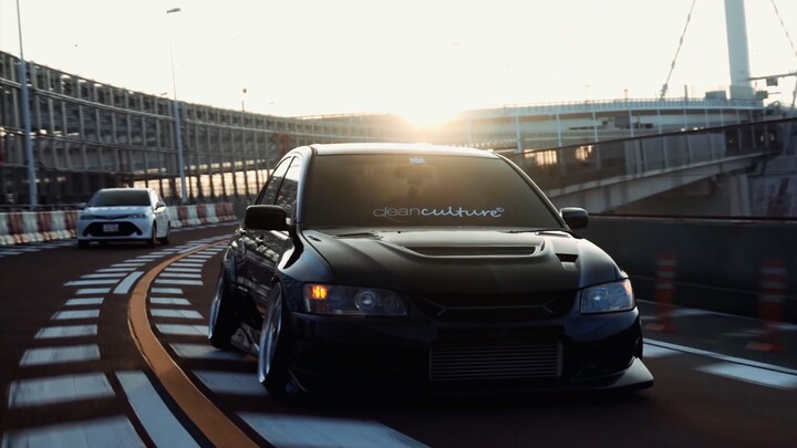 熟悉这曲儿的都不小了吧