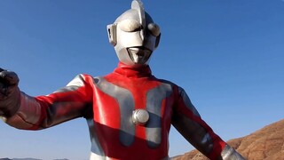 The advance team is attacked by King Red, and the special search team launches a rescue. Can Ultrama