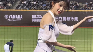 20250613 李珠珢CAM 中場舞2 #李珠珢 #曲間曲 #我要全部 #富邦對味全 #台北大巨蛋