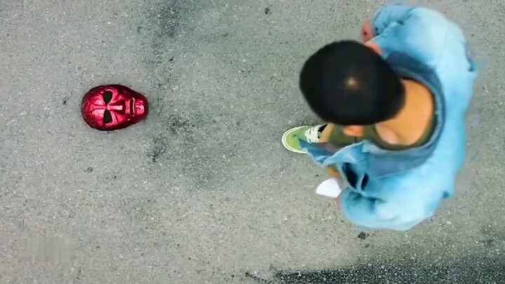 Đưa hắn đi cướp, có lẽ sẽ ổn hơn chăng?