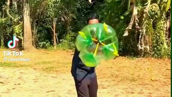 paraan para makakuha ng mangga na di umaakyat.....