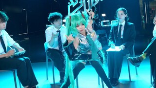 บทสัมภาษณ์ Anonymous M ของ Hatsune Miku ถูกเผยแพร่ทางออนไลน์เป็นครั้งแรก