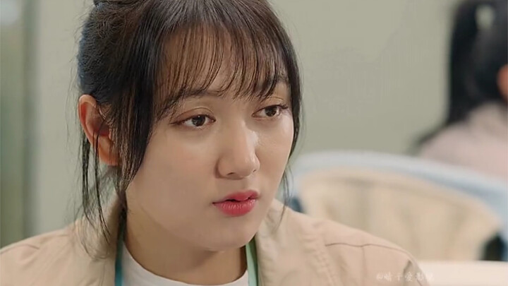 以前大手大脚花钱的大宝，现在小羊皮鞋都不舍得穿。#董思怡