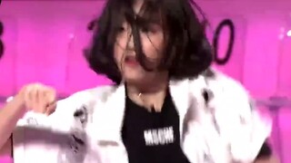 Damn, I'm impressed by her handsomeness again! Do you think Li Zixuan can only dance girl group danc