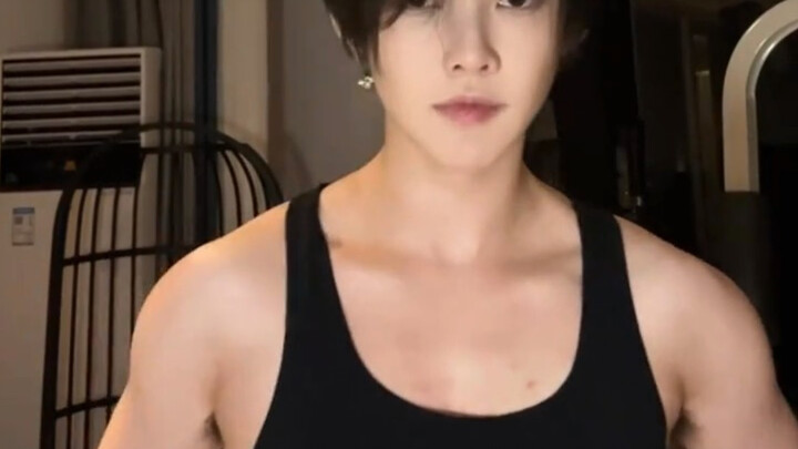 Bà mẹ hai con bị thừa đồng trong tinh hoàn