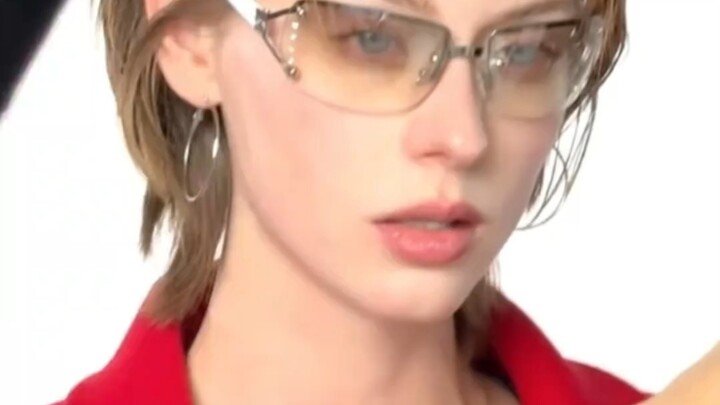 Now this can be called a unified global standard of beauty #model #beauty #looks