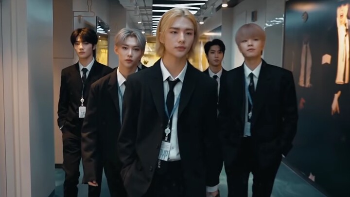 【Stray Kids】Oh, buy all the formal wear of Gazi! ! ｜Business attire ver. "God Menu" dance practice r