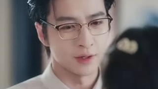 Tunangan selingkuh, aku menikahi paman CEO yang 20 tahun lebih tua dariku