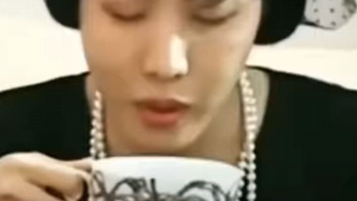 Jimin be like : papatayin ko sila