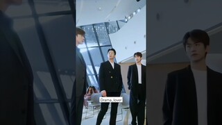 When 3 CEO approach you at the same time, dilemma is real🤩❣️ #cdrama #bailu #viral #dylanwang #video