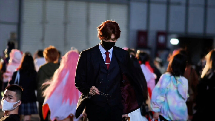 Tôi nhớ như in khoảnh khắc gặp em.