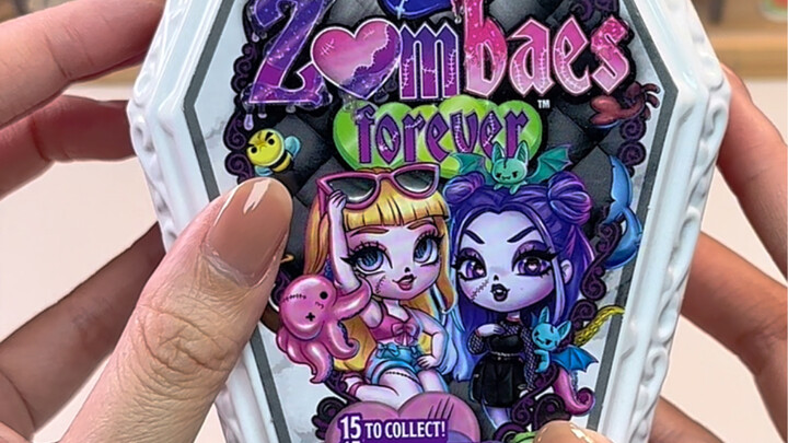 Today I’m unboxing a zombie doll surprise box—haven’t done this in ages!