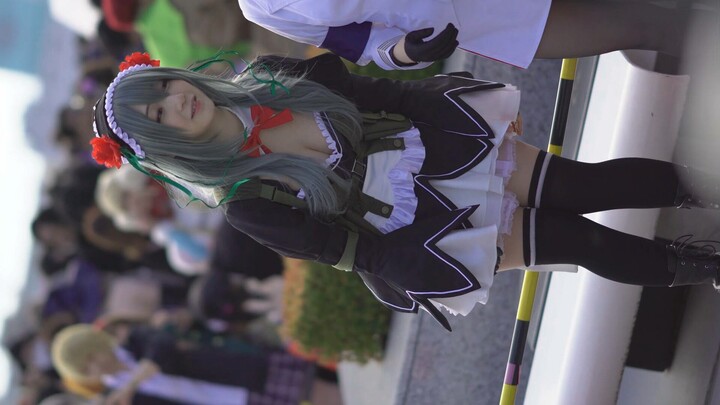 คอสเพลย์สาวน่ารักถุงน่องสรรเสริญ
