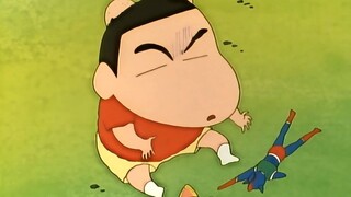 “小新头上没有一个包是无辜的”