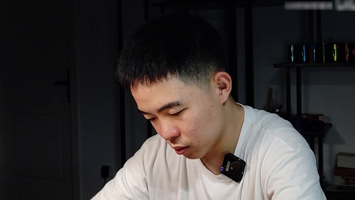 A genius design from 40 years ago, and I just cracked it open with one click?