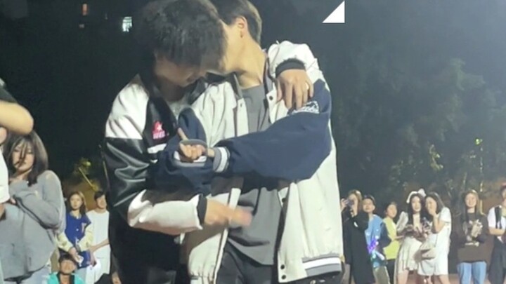 Once a year, we will dance to "No Tomorrow"~