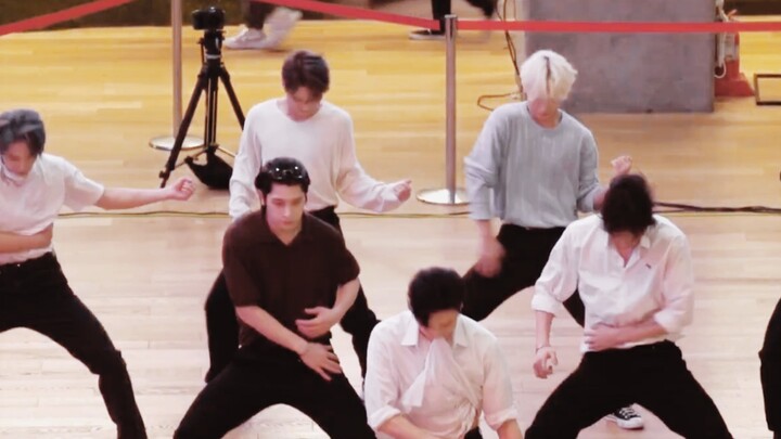 [Chinese Subtitles] BAD Roadshow Full Stage 1080p PEAKTIME Group C 3 Million Pact VANNER Moon Jong-u