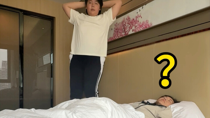 Thử thách gọi mẹ dậy bằng nhiều cách khác nhau