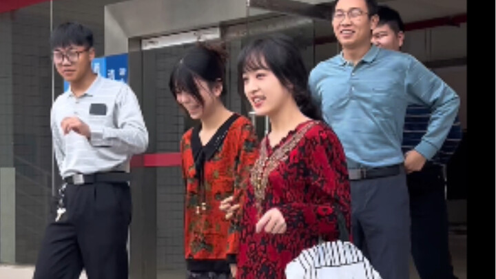 Once you’re over 20, both guys and girls should start dressing more mature.