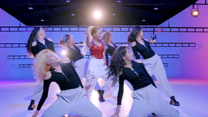 Luna F(X) เปิดตัว MV เพลงใหม่ Madonna (dance performance)