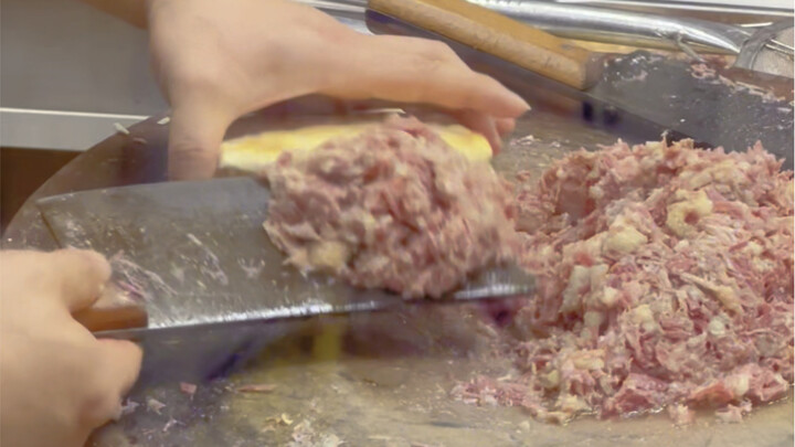 Local Xi’an Resident Shows You How to Eat Like a “Special Forces” Foodie in Xi’an—No Pitfalls!