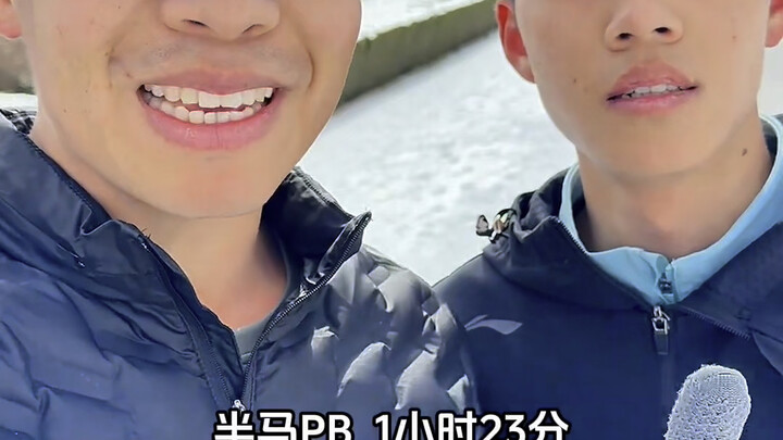 A handsome young man from Yuncheng, Shanxi, is heading home for the New Year. What a big year it’s b