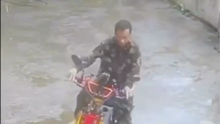 Xe của anh em Quảng Tây đúng là mạnh thật!