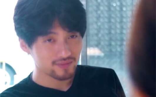 【Trần Sĩ Hiền】Có người còn nói với tôi rằng, nếu yêu cô ấy thì hãy buông tay? Tôi chỉ biết nói: Ngây