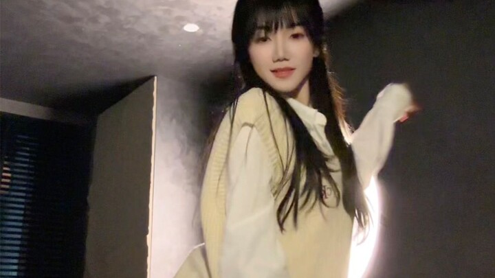 Today Yaya is the background~