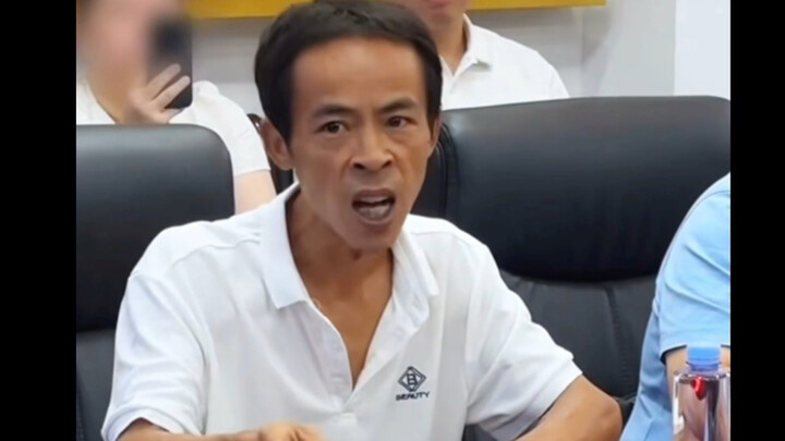 Đừng hành hạ anh Gà Chiên nữa, sao không ai đi du lịch vậy, chẳng lẽ trong lòng không rõ à?