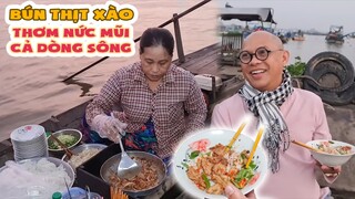 Color Man chơi lớn thuê "du thuyền" thưởng thức BÚN THỊT XÀO trên CHỢ NỔI Long Xuyên?|Color Man Food
