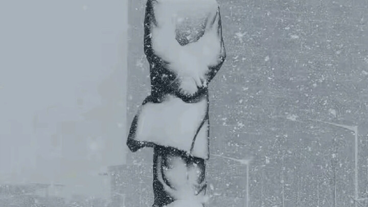 الرياح تعود والثلج يتطاير