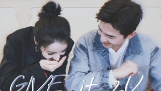 Yangdi｜Looking at each other, arm wrestling, and touching hands, this is too exciting. Savor this am