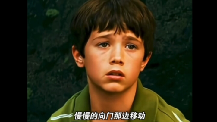 “The naughty child fell into the bear’s den”