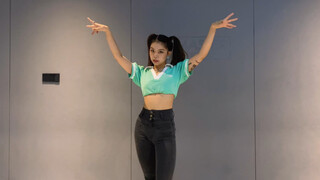 Dance cover ITZY "Loco"