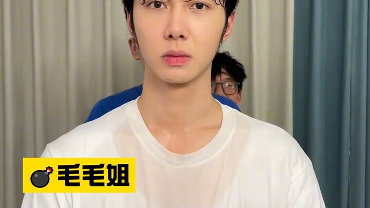 Yuyang is the chosen one of this game!