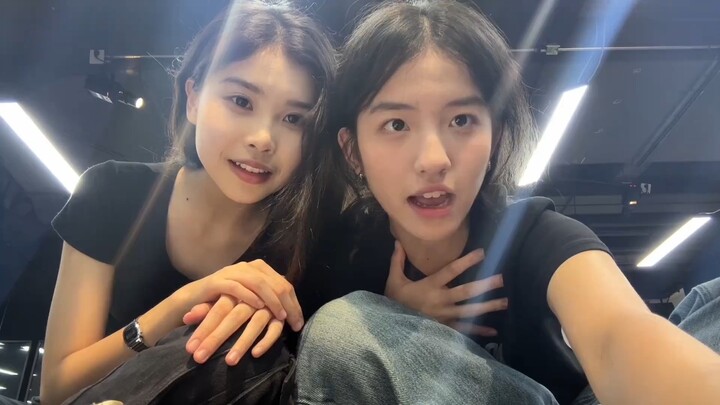 iiiiiiu   夏天好像就这么来了🍃