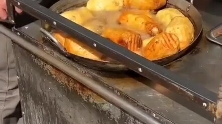 เหมือนกันมากกกกกกฮ่าๆๆๆๆ