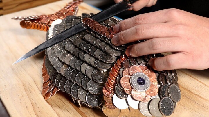 [Super stress-relieving food stop-motion animation] What will happen if you use coins to make fish