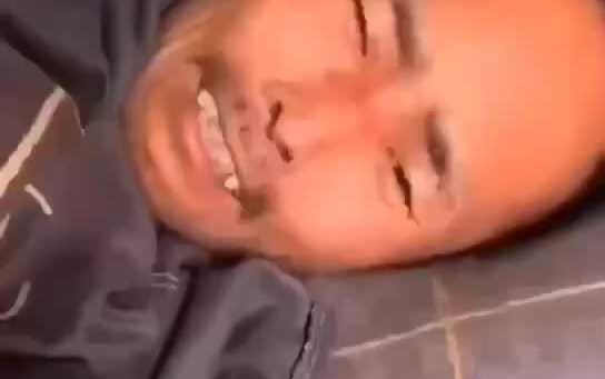 渣女没有，扎你的估计有，哈哈