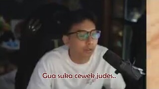 Bang Upi Suka Moona Karena G̶̶e̶̶̶d̶e Judes