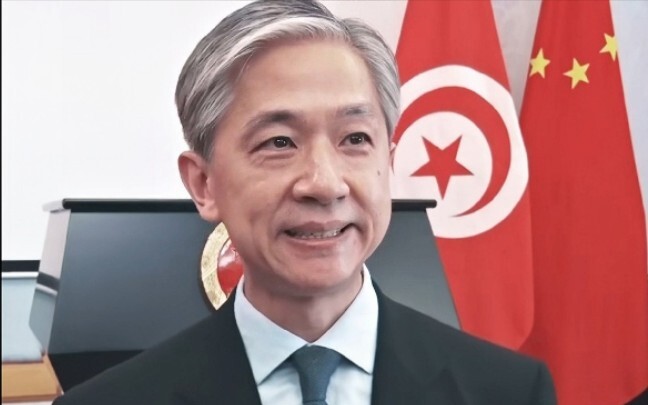 “Một chút hạo nhiên khí, ngàn dặm gió khoái tai”.