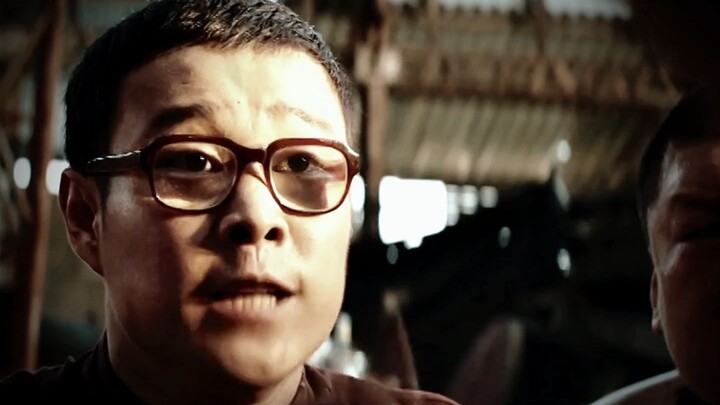 “กล่องทองและม่วงนั่น!”