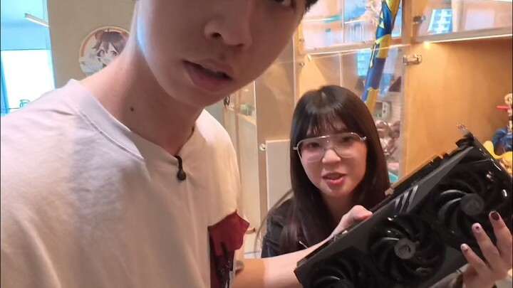 Bật mí studio của blogger công nghệ triệu fan trên mạng: Vừa bước vào đã tặng luôn cho tôi một chiếc