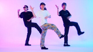 Hoan & Jaygee freestyle with high school girl poppers! Promotional video for Cho.E, winner of the Ad
