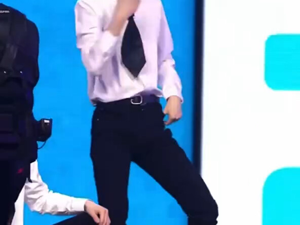 رقصة فرقة الفتيات ليان هاو شيانغ