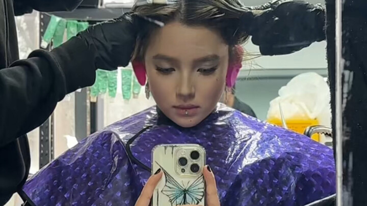 Mengapa manusia tidak bisa memiliki rambut berwarna?