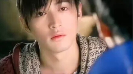 Không thể kiểm soát được nữa, mục bình luận Weibo chính thức của bộ phim mới của Lưu Thi Thi đang bị